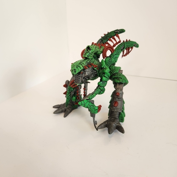 Total Chaos Thorax Green Loose 6" Action Figure McFarlane 1996 Vintage - Picture 1 of 7